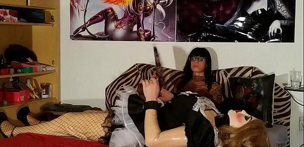  Beth Kinky - Mistress use french maid fembot for foot massage pt2 HD